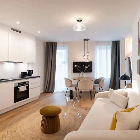 Vienna Heights Premium Apartments Exterior foto